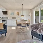 Hébergement de vacances Enrica - 250m From The Sea By Interhome